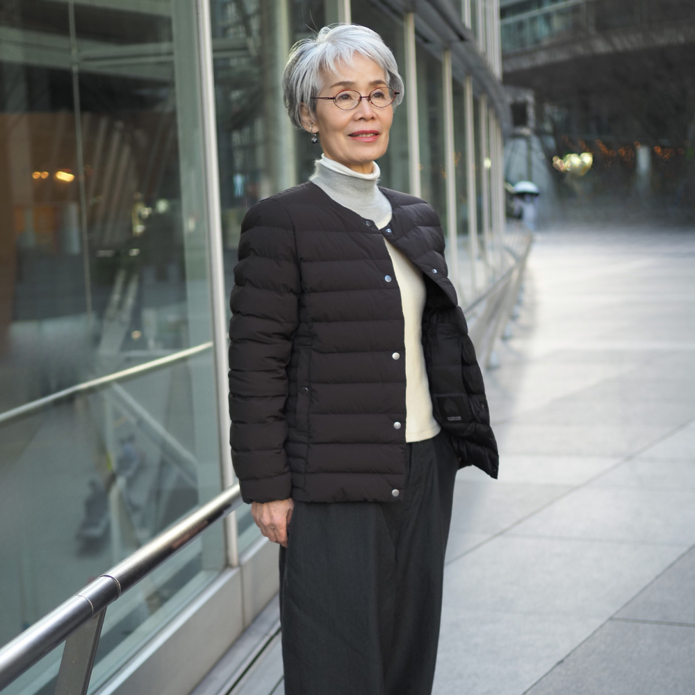 ストレッチダウンジャケット（4WAYストレッチ）