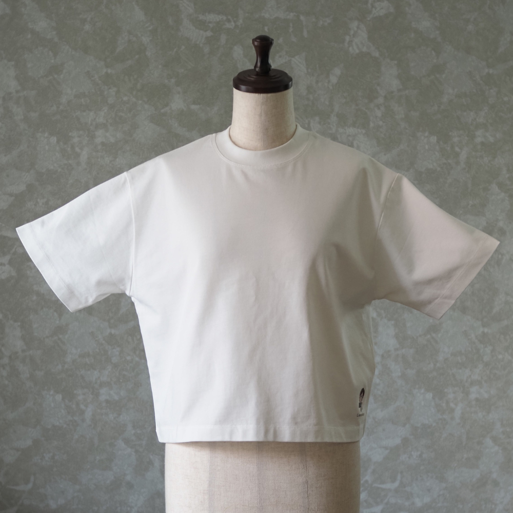 ショートボクシーTシャツ