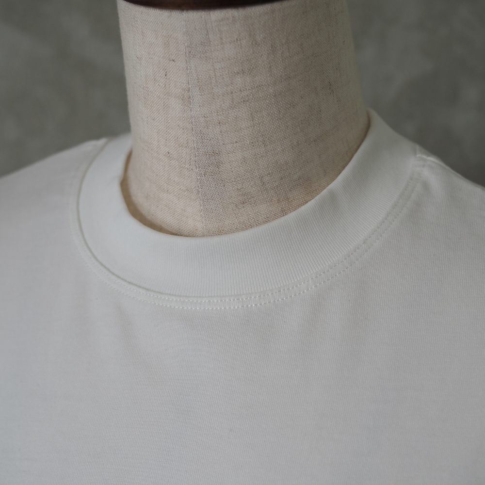 ショートボクシーTシャツ