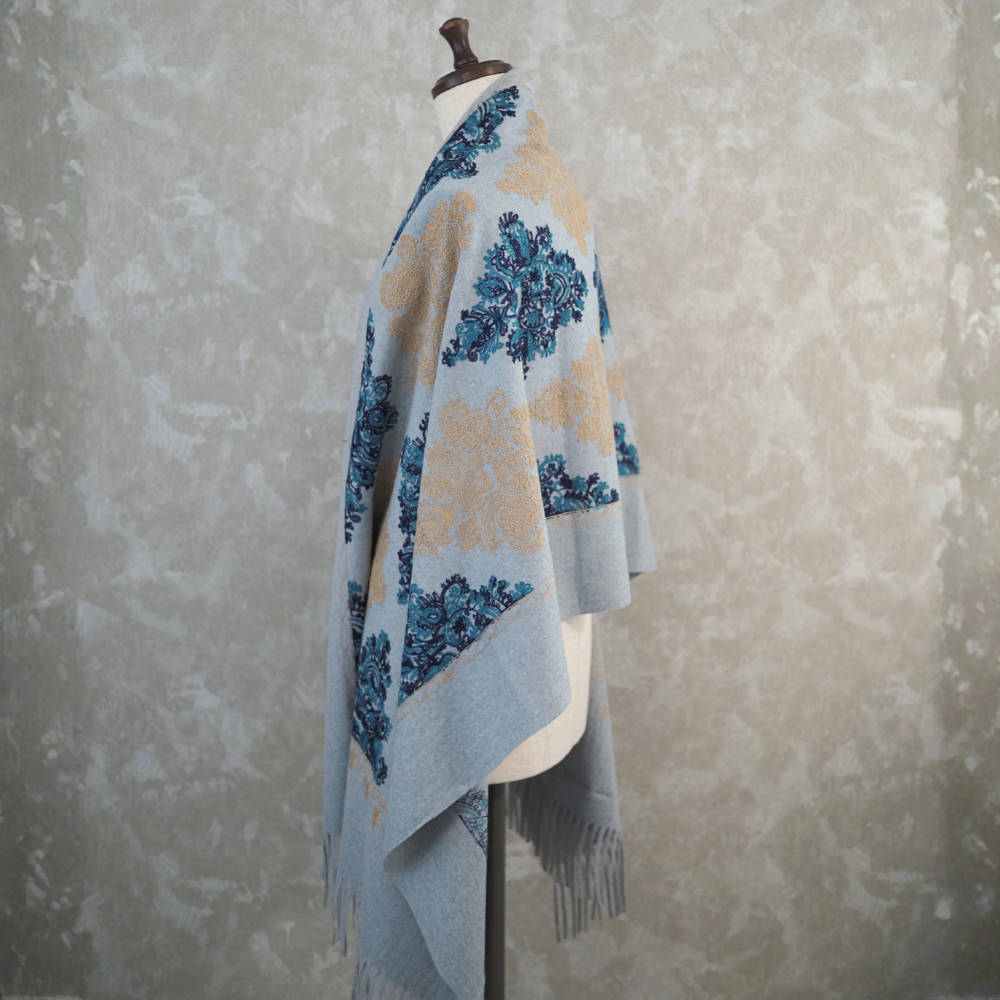 刺繍ストール ライトグレー