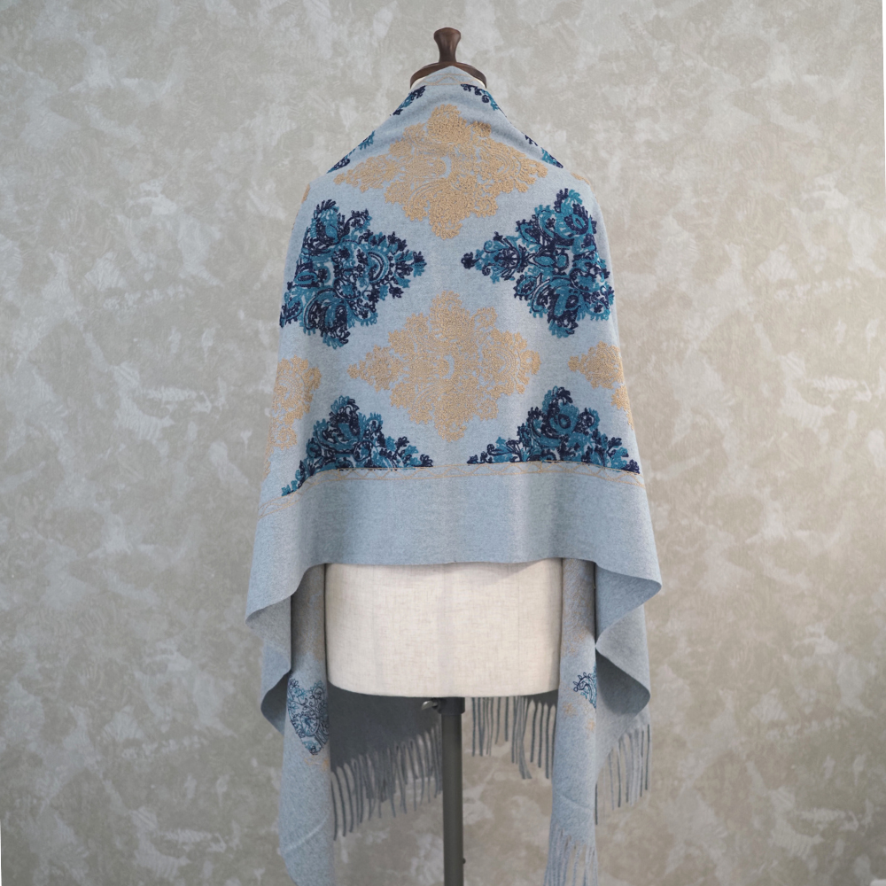 刺繍ストール ライトグレー