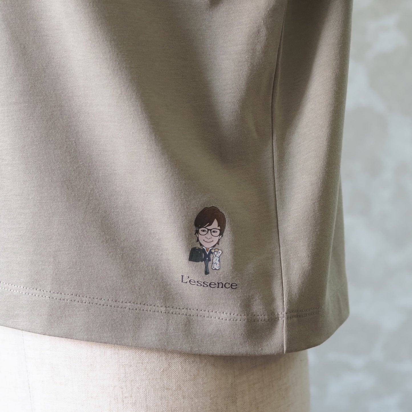 ショートボクシーTシャツ