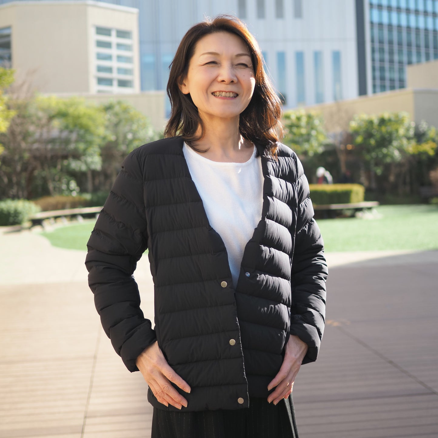 ストレッチダウンジャケット（4WAYストレッチ）